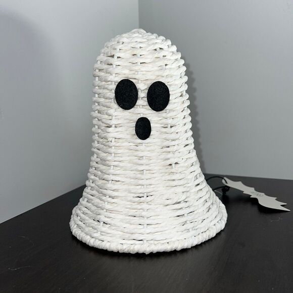Farmhouse Wicker Ghost - Picture 2 of 6